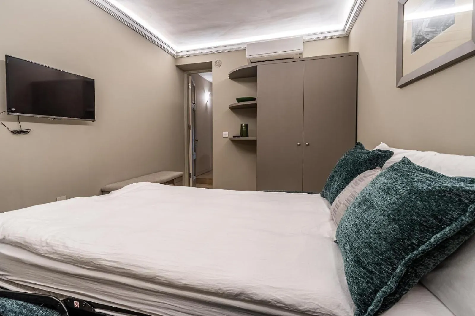 Stylish Seaview Valletta House Apartment